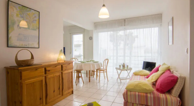 Apartment Le Domino by Interhome, Забронировать Апартаменты/квартира Во-сюр-Мер Côte de Beauté