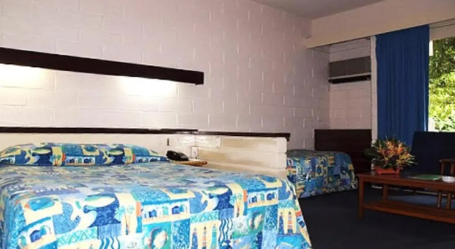 Номер Standard с балконом и с видом на сад Solomon Kitano Mendana Hotel