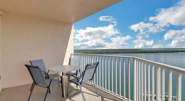 Номер Standard Lovers Key Resort 802