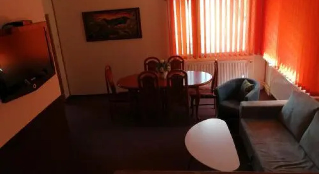 Chata Astrička, Rezervovat Hotel Hotely v Prešovský kraj s parkováním, Parkování
