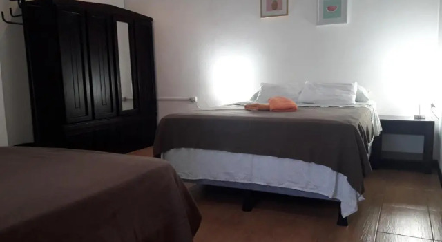 Aracari Garden Hostel, Book Hostel / Vandrerhjem Billige hoteller i Limon
