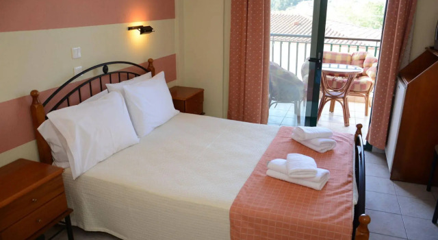Samel Hotel