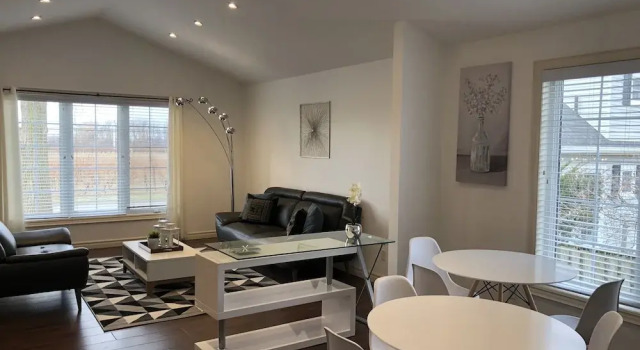 Vineyard Villa House, Varaa Villa Niagara Wine Region Ontario