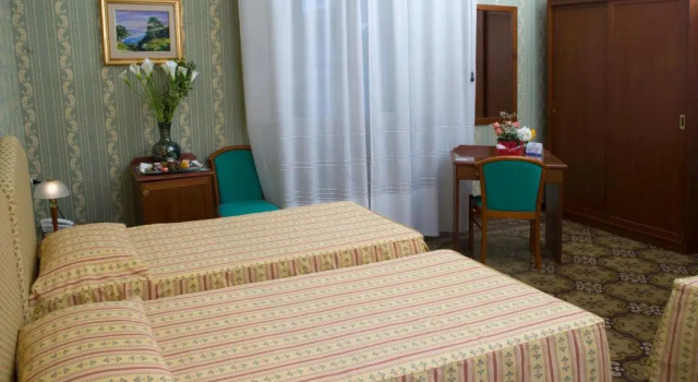 Трёхместный номер Standard Hotel Beatrice