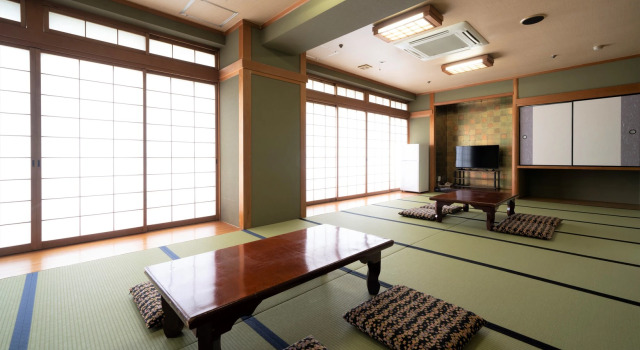 Camera Standard Royal Hotel Uohachi
