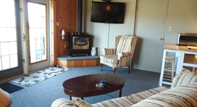 Amherst Shore Country Inn, Buchen Sie Pension Lorneville 