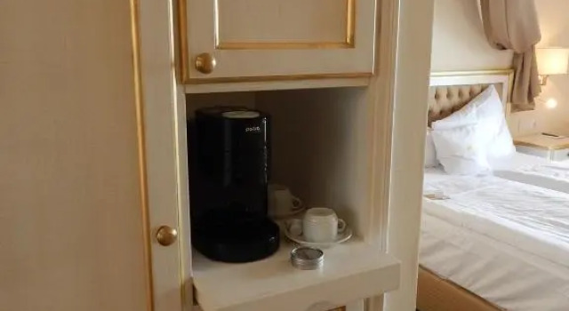 Номер Comfort Burghotel Staufenberg