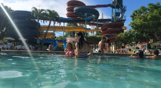 SPAZZIO DIROMA e entrada Grátis no Acqua Park Diroma, Забронировать Апартаменты/квартира Апартаменты Гояс, Апартаменты/квартира