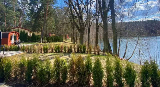 Бунгало Comfort с 2 комнатами Feriendorf am Weinberg, Dobbrikow