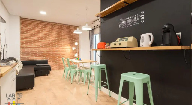 LAB 36 Apartaments, Забронировать Отель Малага Коста-дель-Соль, рядом с Музей Кармен Тиссен