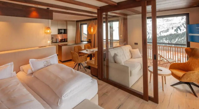Люкс с 3 комнатами Hotel Walisgaden superior