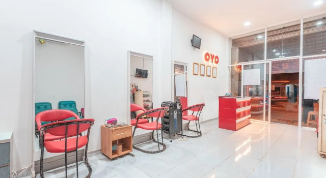 Oyo 390 77 Guesthouse, Book Hotel Jakarta Jakarta Province
