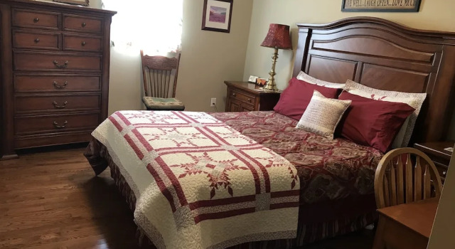 A Patch Of Heaven Bed And Breakfast, Забронировать Отель Отели Стратфорд с завтраком, рядом с Место проведения Стратфордского театрального фестиваля, Завтраки