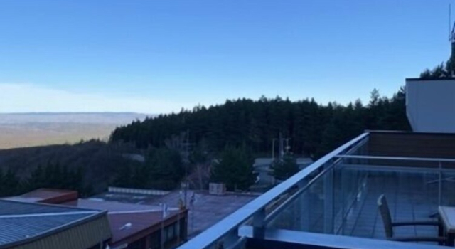Двухместный номер Deluxe с балконом и с видом на горы Hostal La Pinilla