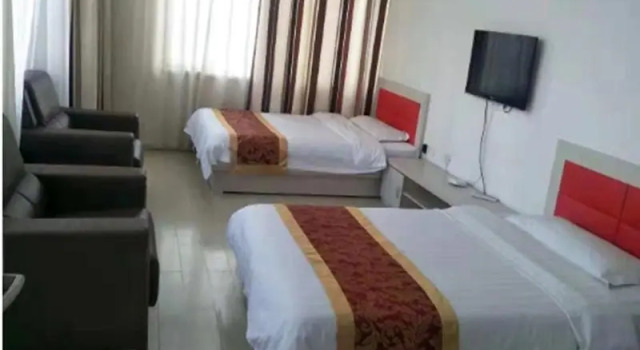 Семейный номер Standard Thank Inn Hotel Hebei Zhangjiakou Guyuan County Yingbin Avenue