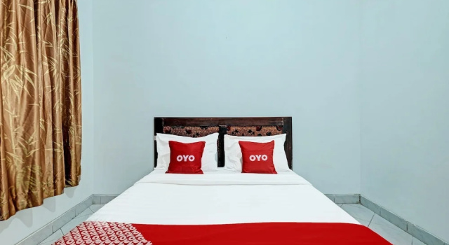 Двухместный номер Deluxe OYO 91596 Hotel Rajadani