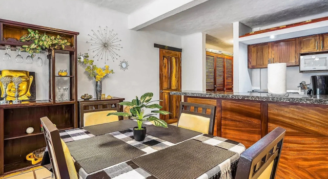 Апартаменты Cozy Apartment w/ Balcony, Pool Views, Free Wifi