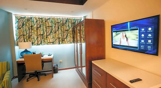 Двухместный люкс Surfrider Resort Hotel