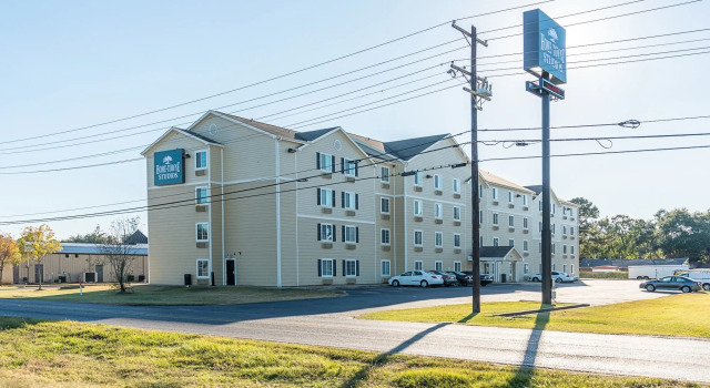 Siegel Select Alexandria, Забронировать Отель Александрия Луизиана, рядом с CHRISTUS St. Frances Cabrini Hospital