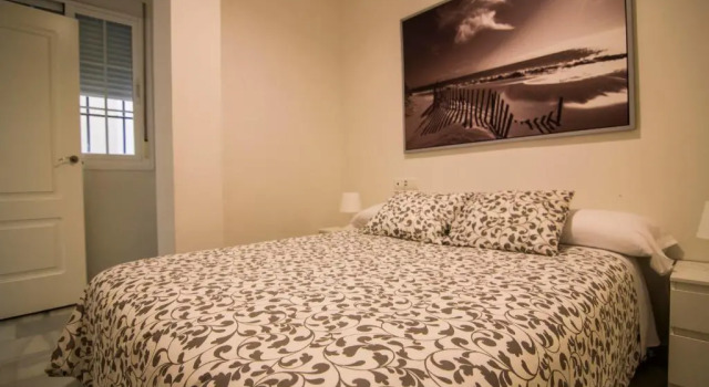 Apartamentos Aloha 2 Centro El Puerto de Santa Maria, Забронировать Апартаменты/квартира Апартаменты Пуэрто Де Санта Мария, рядом с Винодельня Bodegas 501, Апартаменты/квартира