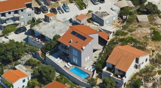 Apartments Gavran, Rezerwuj Apartament Hotele w Split-Dalmatia County z parkingiem, Parking
