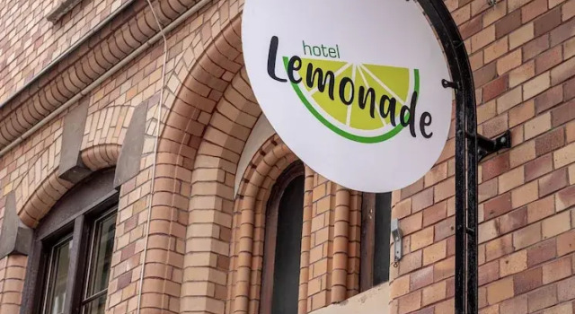 Hotel Lemonade