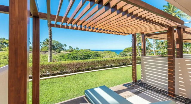 Четырёхместный номер Standard Цокольный этаж с балконом The Westin Hapuna Beach Resort