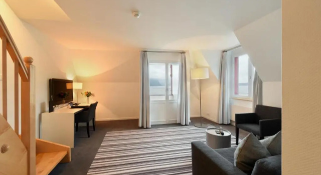 Семейный номер Standard с видом на озеро Hotel Vitznauerhof - Lifestyle Hideaway at Lake Lucerne