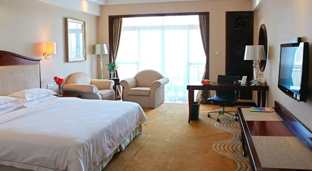 Номер Deluxe с балконом Country Garden Phoenix Hotel Huangshan
