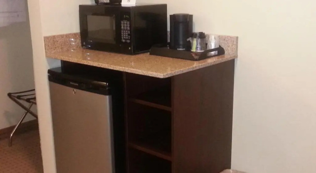 Номер Standard Cobblestone Inn & Suites - Bloomfield