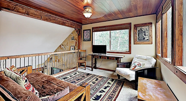 New Listing! Alpine Gem W/ Hot Tub, Near Lift 3 Bedroom Condo, Забронировать Отель Отели Парк-Сити 3 звезды, рядом с Горнолыжный подъeмник Payday Lift, 3*