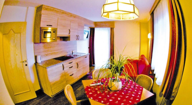 Cosy apartment house Diamant in Santa Cristina