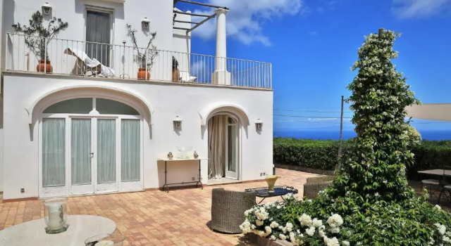Апартаменты Luxury Villa Fiorita - Amazing Terrace Premium Location