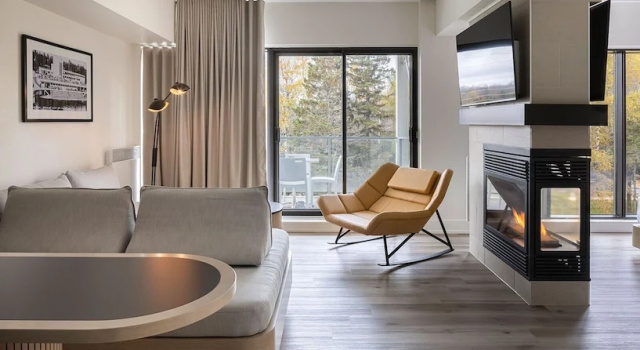 Двухместный люкс с балконом и с видом на сад Estérel Resort