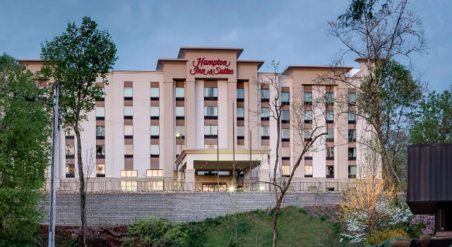 Четырёхместный номер Standard Hampton Inn & Suites - Knoxville Papermill Drive, TN