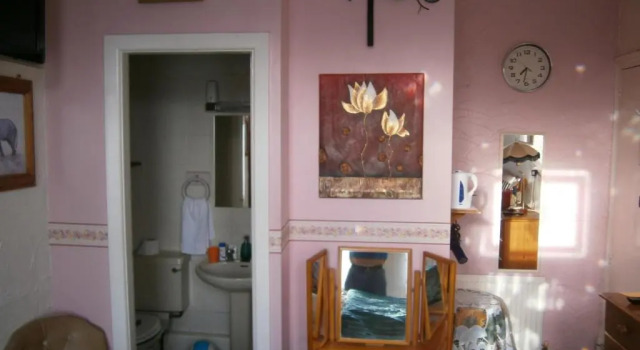 Двухместный номер Standard Guesthouse The Royale Hotel