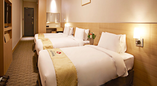 Трёхместный номер Standard Hotel Skypark Central Myeongdong