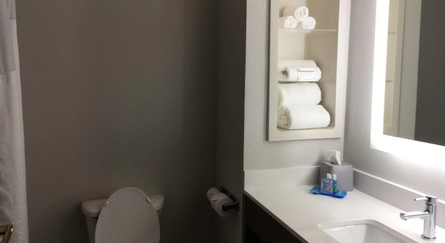 Номер Standard Holiday Inn Express and Suites Thomasville by IHG