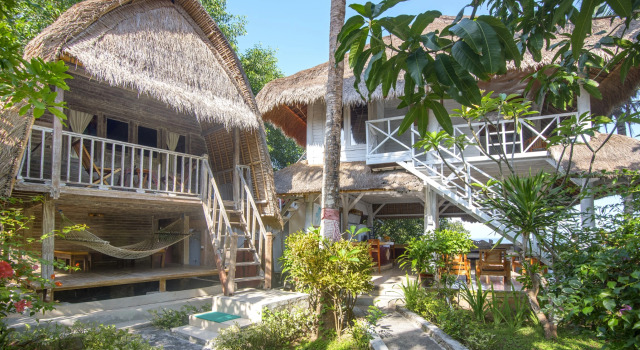 Бунгало с видом на сад Mushroom Beach Bungalows