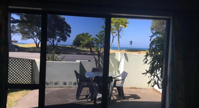 Апартаменты с 2 комнатами с видом на море Ocean Waves Hotel