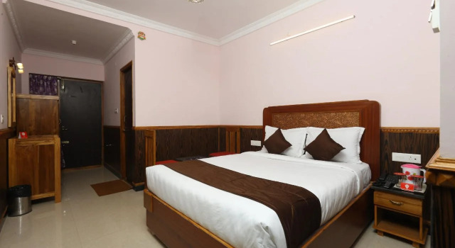 Itsy Hotels Rain Forest, 1 km from Rose Garden, Забронировать Отель Отели штата Тамилнада с завтраком, Завтраки