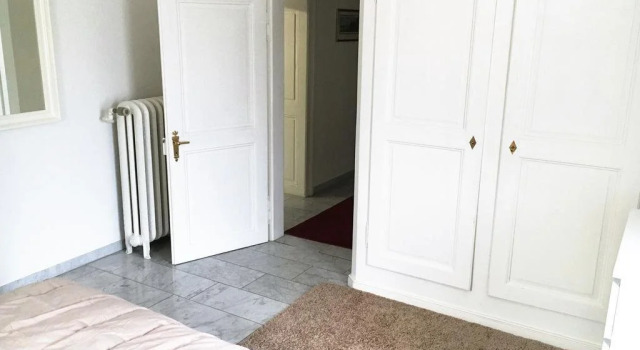 Ariba Aparthotel, Забронировать Апарт-отель Апарт-отели Базеля, рядом с Кафедральный собор Базеля, Апарт-отель