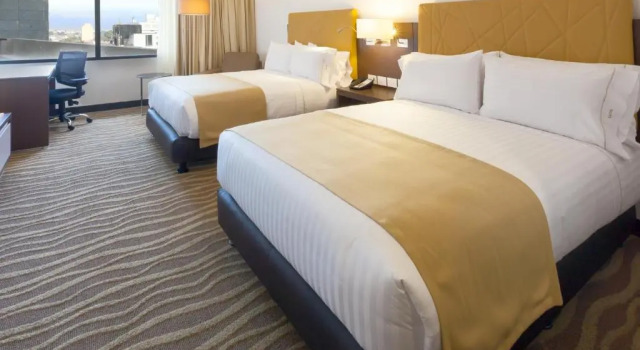 Четырёхместный номер Standard Holiday Inn Express & Suites Bogota Zona G By IHG