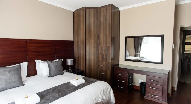 Luxo Chalé La Bri Self Catering