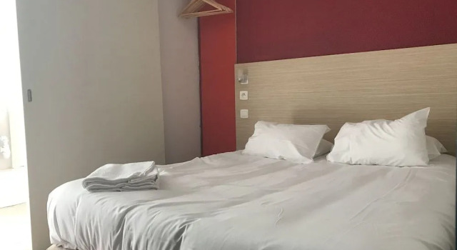 P'tit Dej-Hotel Amys, Book Hotel Hoteller i Rhône-Alps med parkering, Parkering