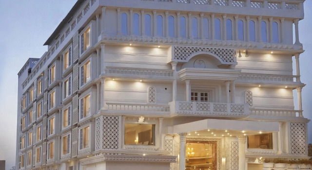 Sterling Agra, Buchen Sie Hotel Agra Uttar Pradesh