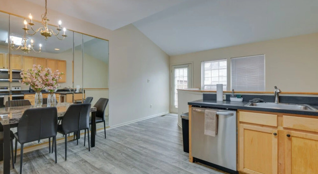 Апартаменты Owings Mills Townhouse: 8 Mi to Liberty Reservoir!