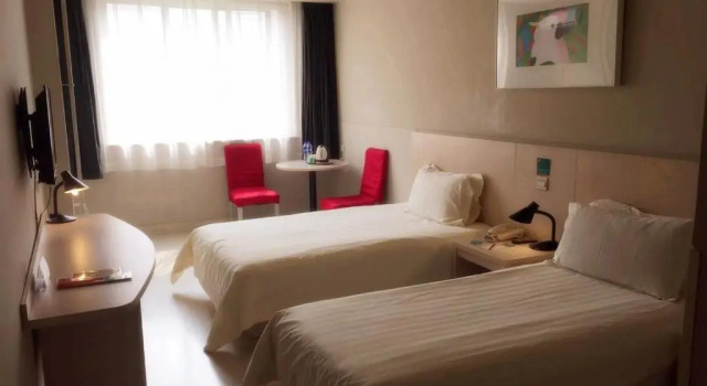 Двухместный номер Standard Jinjiang Inn Olympic Park