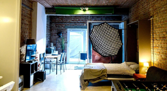 Studio in Jambes, Namur, With Pool Access, Enclosed Garden and Wifi