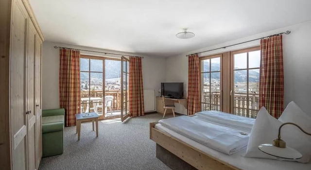 Hotel Vermoi, Забронировать Отель Отели Лачес с питанием, Пансион